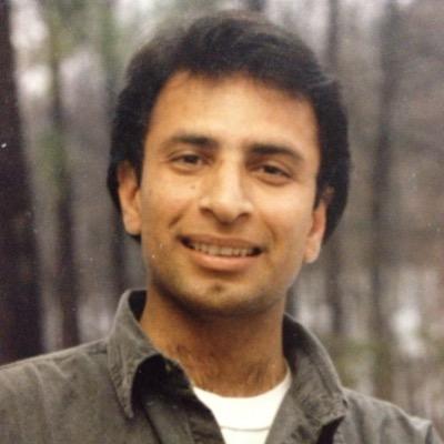 Oz1OzKhan's profile picture. 