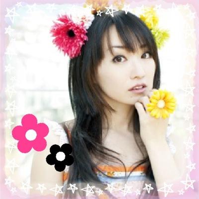 水樹奈々です♪でも非公式nrアカウントだって事を理解した上でフォロー宜しく！