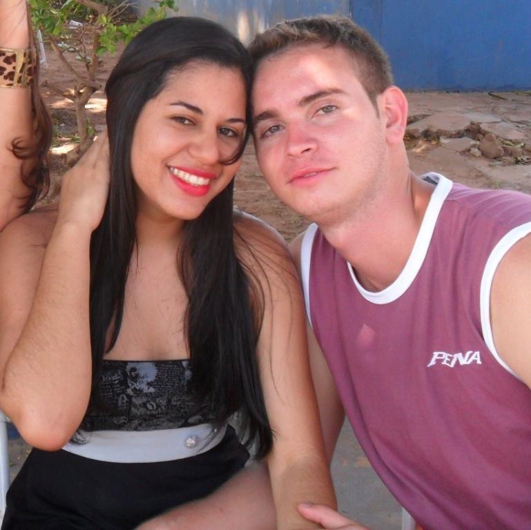 Enfermeira, apaixonada pela família e pela vida, foco nos objetivos com força, determinação e muita fé no criador! Nurse, passionate about family and life...