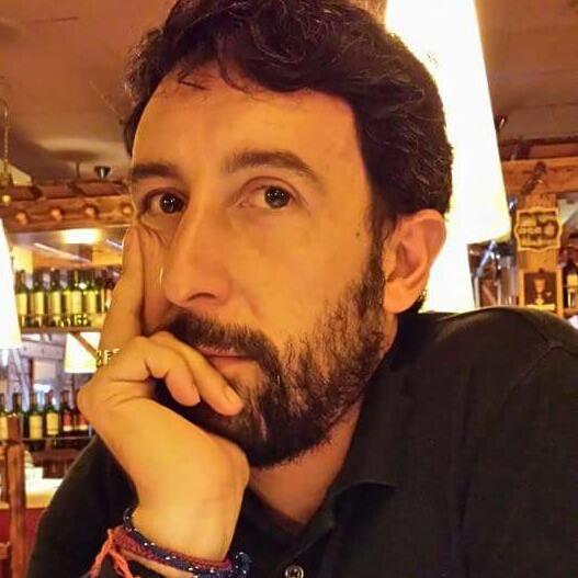 #Internacionalista #Antiimperialista #Anticapitalista Lucha x la justicia y libertad d los pueblos.Siguiendo camino d #Sandino #Bolivar #FidelCastro #Che