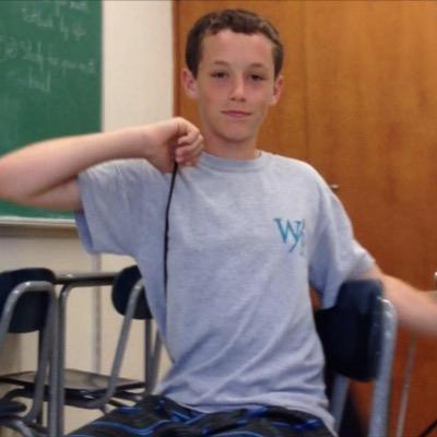 ❤️Katherine❤️ 12/12/14 I love school, poetry and spooning with my brother, lax is life. #KeepChristInChristmas #imthenextprunty