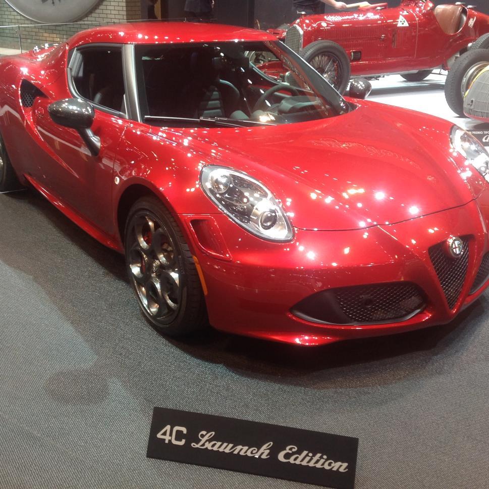 ElAutoShow's profile picture. Spanish language auto show coverage.