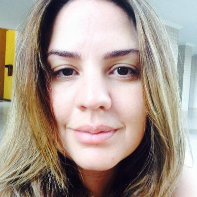 não vamos citar nomes, digamos apenas Erika.C, ou melhor, Chad.E.