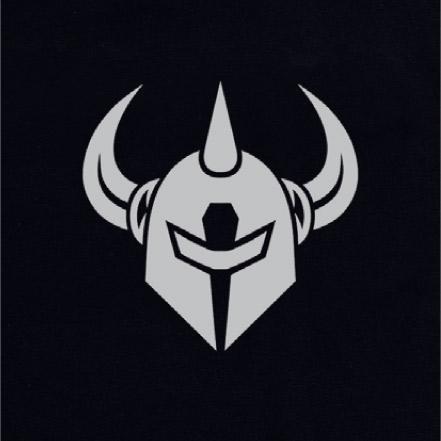 Soy mitad caballero,
mitad bohemio y embusteros.