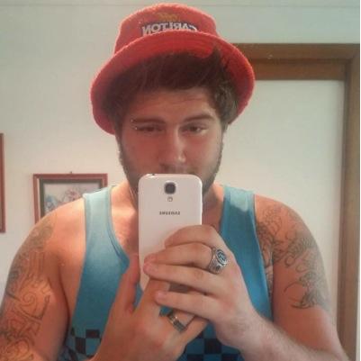1996,
Darwin NT life
tattoos, piercings.
chef,bartender :)
fishing hunting :)