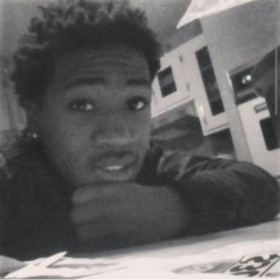 In God's name  I play ⚾⚾ ⚾
-Senior 2015
-♑Capricorn ♑ 1/15/1997
- Apex the team  
-sc:jayykickss
-kik: ask for it
-MNHS ✏