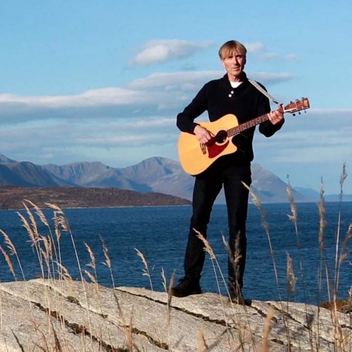 PerKaiPrytz's profile picture. Nordnorsk visesanger med nytt album ute nu.