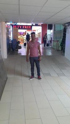 Rexwizzyb's profile picture. I am a nice looking young man here to meet and share knowledge.