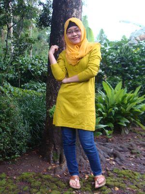 Allah | Muhammad | Islam | Indonesia | Jawa | Accounting student | AA YKPN | UJB | @CraigDavid | @justinbieber | @PrinceRoyce | RnB | Fb: Ella Chris Peristywati