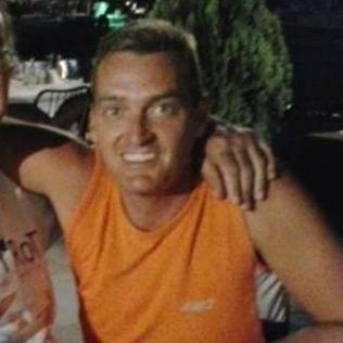 ralph67ger's profile picture. Single, straight lover, believing in the positive! Open minded. 1 smile a day, keeps the doctor away!