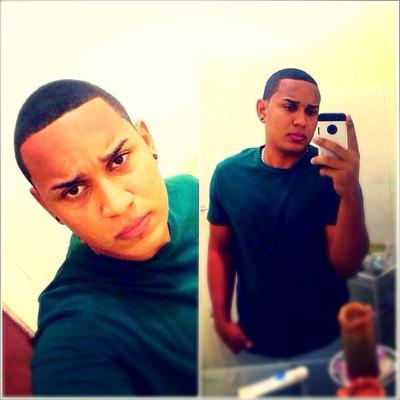 •BBM:795FB0FD •OovoO:Yankee31 •FB:Mr-GabyCastillo. •FUTURO ING.Electric ⚡️ •Whatsapp ? •Kik:Mr_gaby castillo.❌ •EMPRESARIO JOVEN