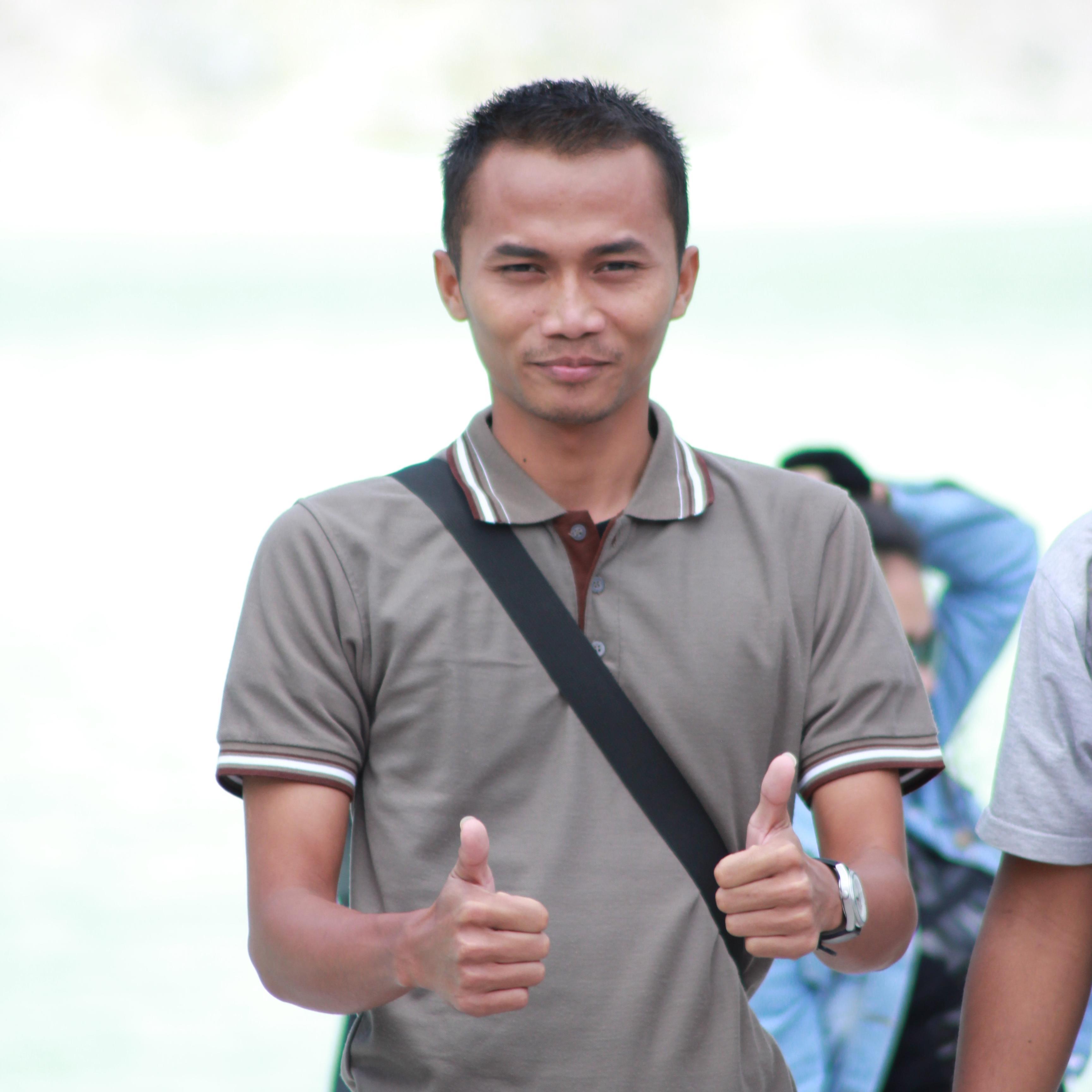 feri_aa's profile picture. Barang siapa yang hari ini lebih baik dari hari kemarin maka dia beruntung
