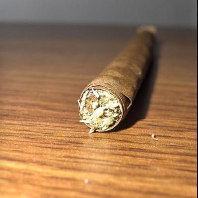 My Blunts are self conscious