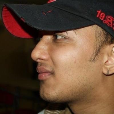 leetecson's profile picture. I'm here. You're nowhere to be found.