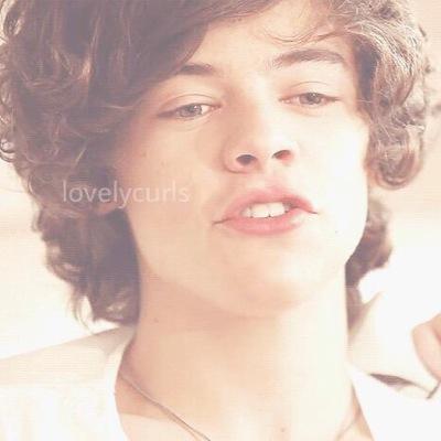 ❝my undying love & adoration for ℋ will never seize to exist—he is so exquisite & alluring, i will never be able to fathom his eloquent beauty❞ ༅͙̥̇‧⁺ෆ*