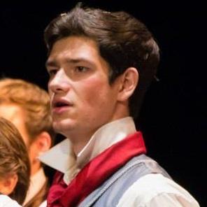 everythingalgy's profile picture. Musician, thespian, snack connoisseur, suit aficionado. Born to break the rules.