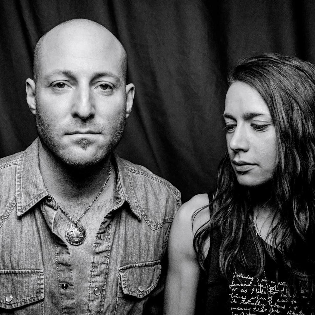 Aaron Z. Katz & Callie Lipton of the Dejas are a performing duo whose music is a unique blend of melodic, ambient, indie-pop, folk/rock.