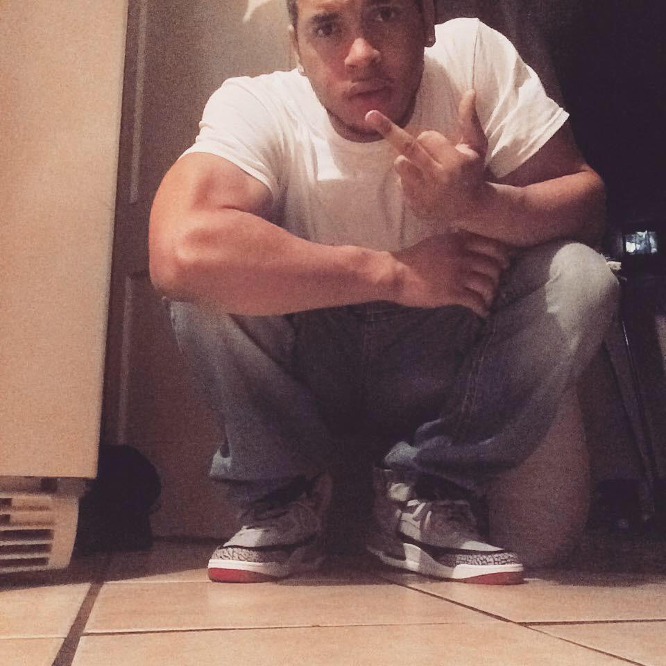 _MassaGangKO's profile picture. FOLLOW ME ON IG @_massagang