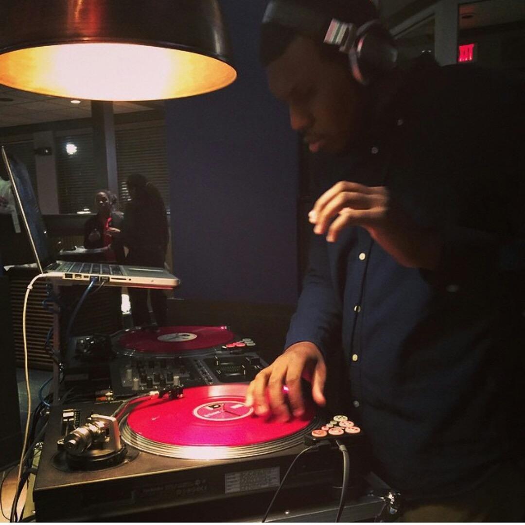 oldsoul54's profile picture. #Terp 
#CancerSurvivor
Follow my alter ego @DJRIGHTTOUCH

instagram: djrighttouch