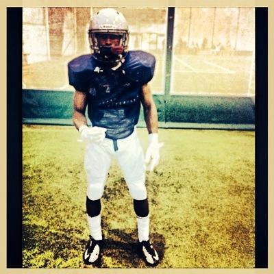 _DaronRoper3's profile picture. RestInParadiseNaNa •NY✈PA |Slot Reciever at Lackawanna College| •Student-Athlete •Humble&Hungry