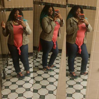-Pretty Gang123 on y'all hoes.  classy never trashy but a little nasty2-6 raised me fayettville  I just simple sit pretty&on these hoes
