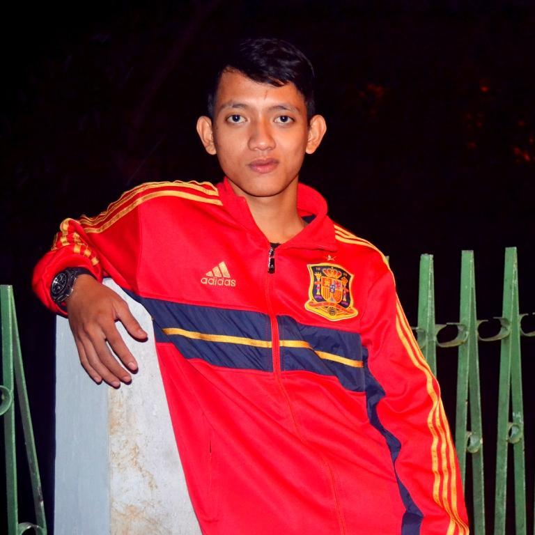 sansanelreal13's profile picture. 