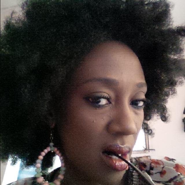 C.E.O at Lola Harlequine Interiors/Jewelleries. Decorator per excellence. Exquisite and exotic brazillian jewellery wholesaler and retailer. Tel: 08023184303