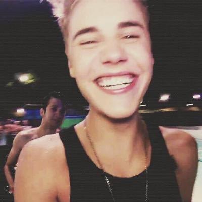 alwaaysremember's profile picture. If I found your account, so can Justin. He WILL follow you. ❤️, @bieberftbradley.