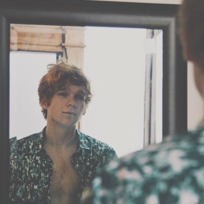 hey you're pretty cool and this is a free follow from @originalverse4 you can follow me back there!