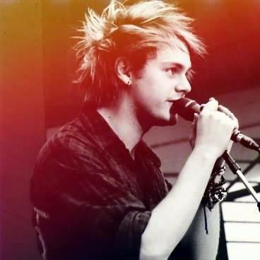 RT https://t.co/pnJTIsQm13 for more free follows! ^^
