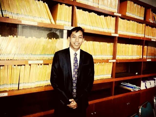 A great teacher and motivator. An amazing writer.