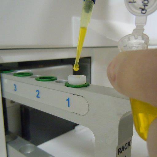 Instituto de Diagnostico Laboratorial
Laboratorio de Análisis Clínicos Veterinarios, Anatomopatología, PCR's y Alergias