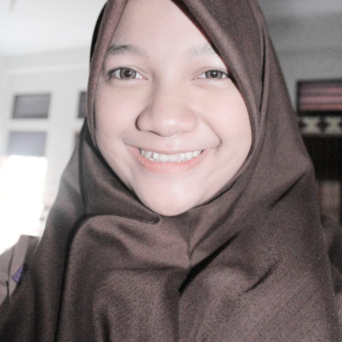 aku ayu dewe sak gresikan . sing due toko helm nang krian . bibis bunder . kiri jalan nek teko suroboyo . tokoe warna biru mentah . ojok keliru biru mateng .
