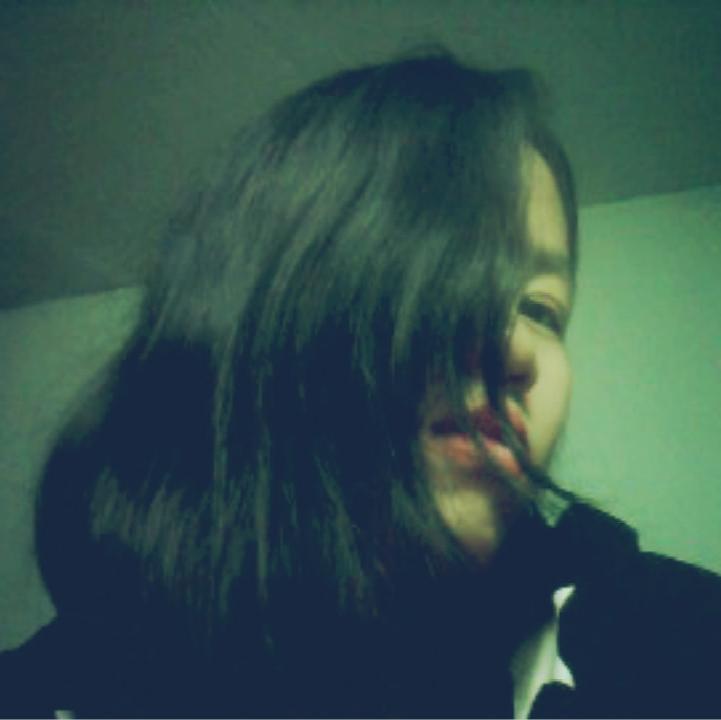 Hellooo, nihaoo, ohaiyoo,my name's Bich Tram,i'm just a sixteen girl and i'm from Vietnam.I'm a big fan of BRUNO MARS & BEAST I love all their songs