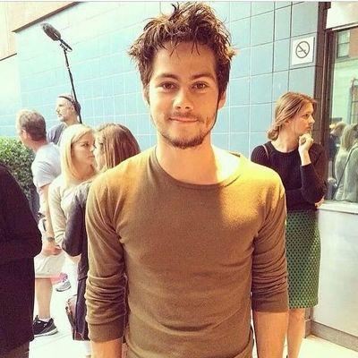 Hey! @onlyobrien_ gives you a free follow, please go follow her for thanks her, you will be an angel. love.