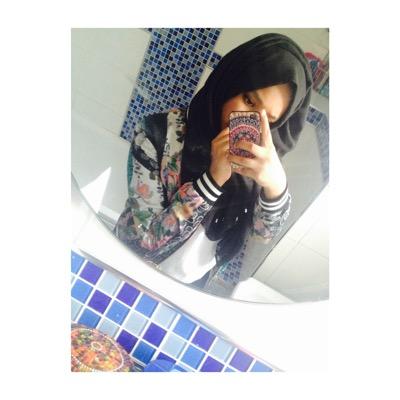 instagram: @__.shar.__