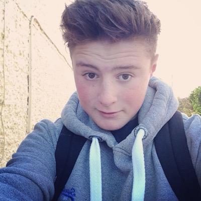 England//Year10//OG//Sidemen//Ps4 (psn)-- Chaotic_fatalx//
Live life on the edge you only get one shot