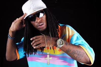 THA ALMIGHTY DOLLA #FRESH MONEY CHIEF @cornerstoreent @frontstreetent @seanpaul_ybz @youngbloodzatl