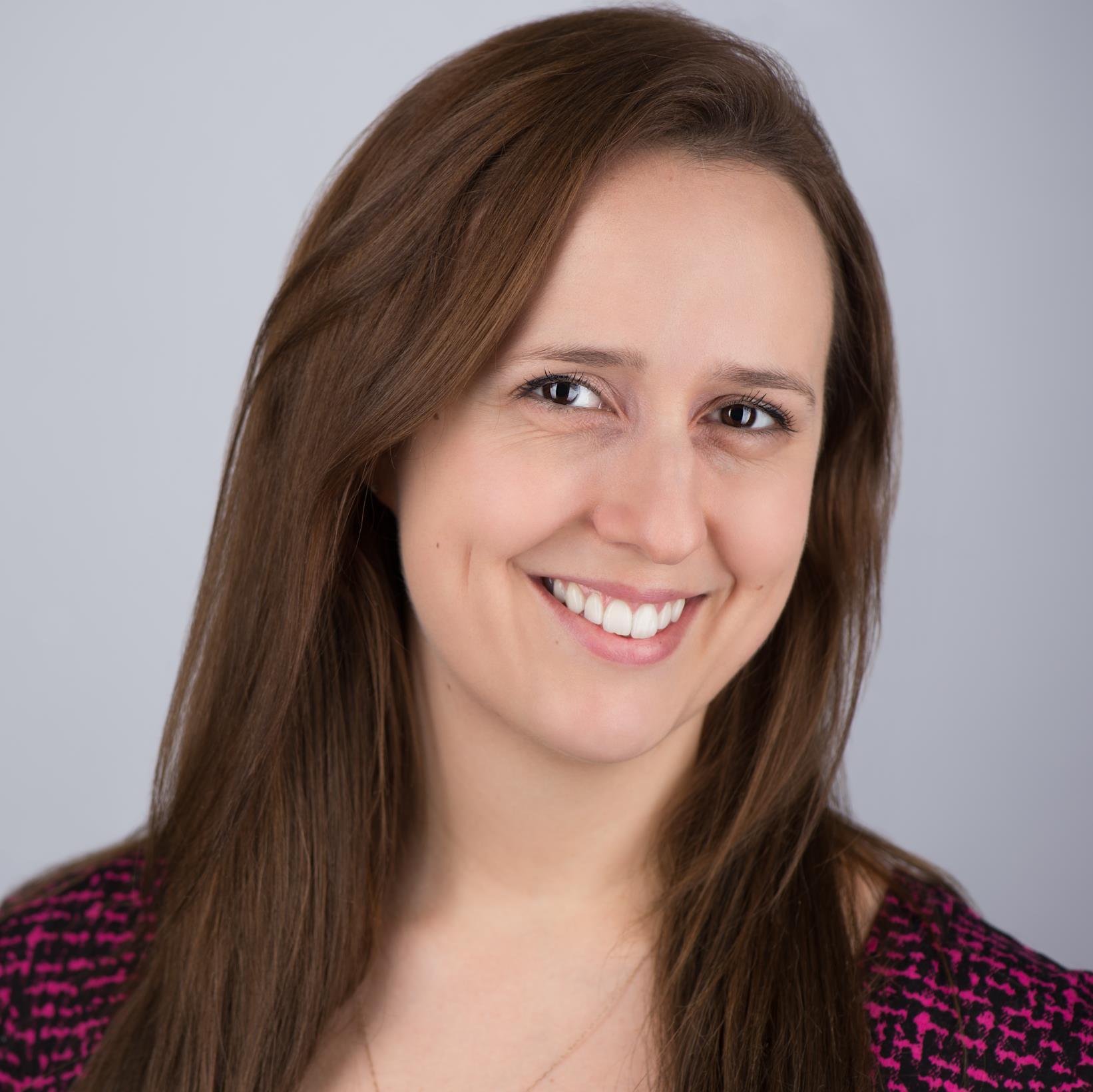 Likes books, writing, politics, marketing. Marketing Academy Scholar 2014 #MarketingAcademy @merlinthementor