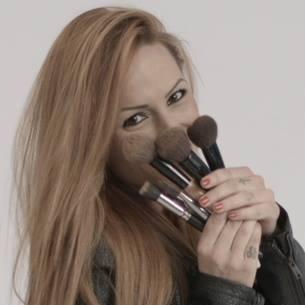 Maquilladora profesional, sígueme en mi canal de Youtube https://t.co/Lw4BVF1snT