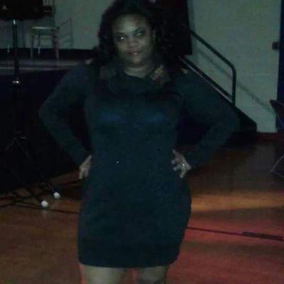 dezz8061's profile picture. love music,ppl