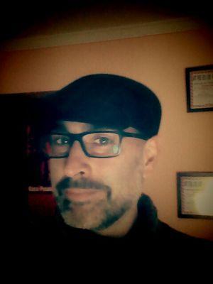 barreraosuna69's profile picture. Así es mi identidad, 
muñecas rusas que no acaban jamás.