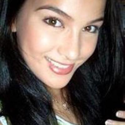 EmoGurl70's profile picture. 