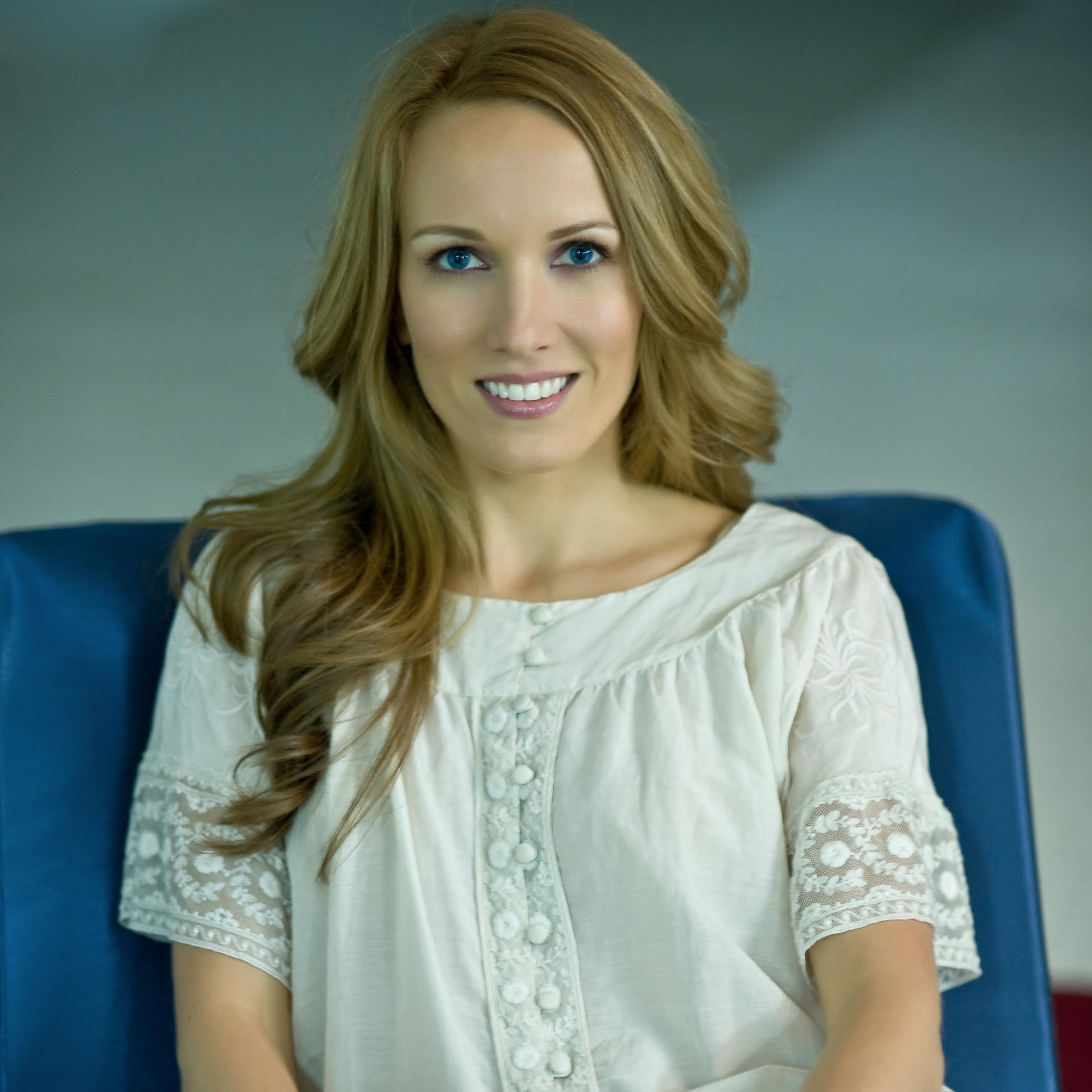 An urban-hippie-chic #nutrition expert specializing in #guthealth who believes better #health isn't a science problem, it's an information problem!
