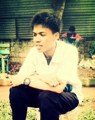 c5e6a5b4b4e6422's profile picture. jangan takut menghadapi kehidupan kecuali langit akan runtuh esok hari