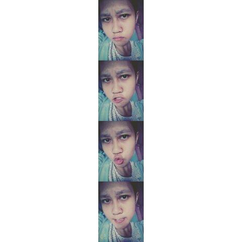 ErmarayhanaR's profile picture. follback just mention . ig : ermarey