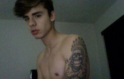 naelrpguob_'s profile picture. 