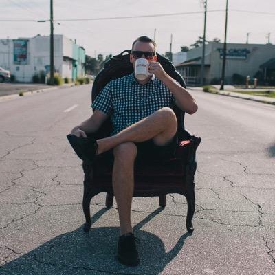 Associate Creative Director @SPARKbrand. Music, branding, advertising and Pad Thai enthusiast.
