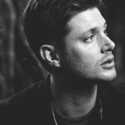 i make layouts, feel free to send any requests and save them but make sure you give credits if you use:)