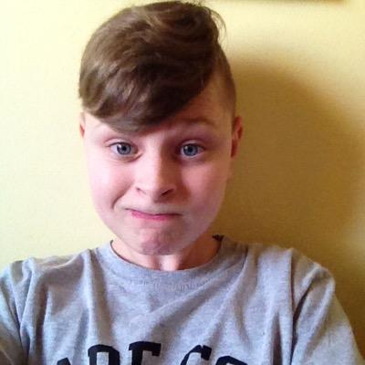 hey im Mateusz or II_chromez_x1 and i love watching syndicate on youtube and twitch if u follow me i will u back fo a hundred precent!!!